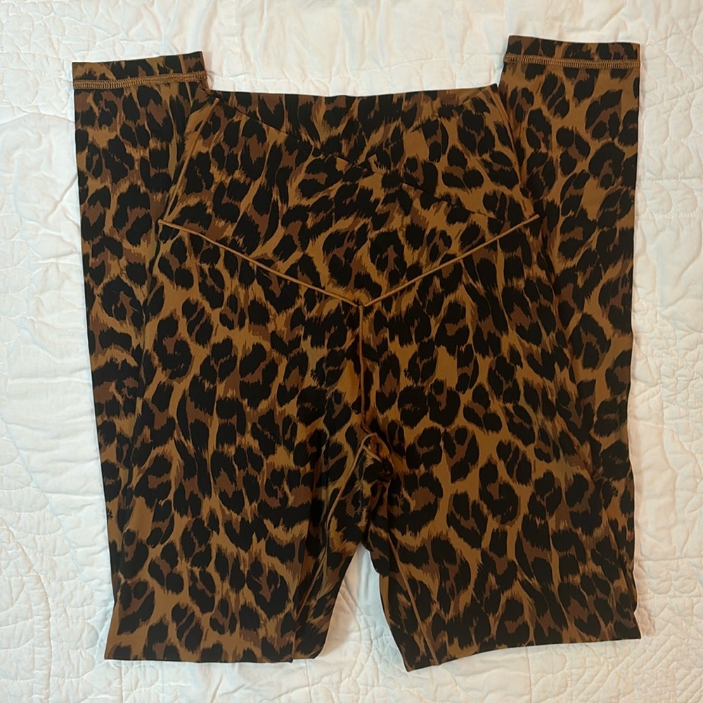 Aerie crossover leggings leopard print
